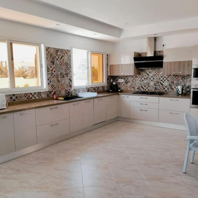 Vill La Reine Jerba Avec Piscine Villa El Guecheine Екстериор снимка