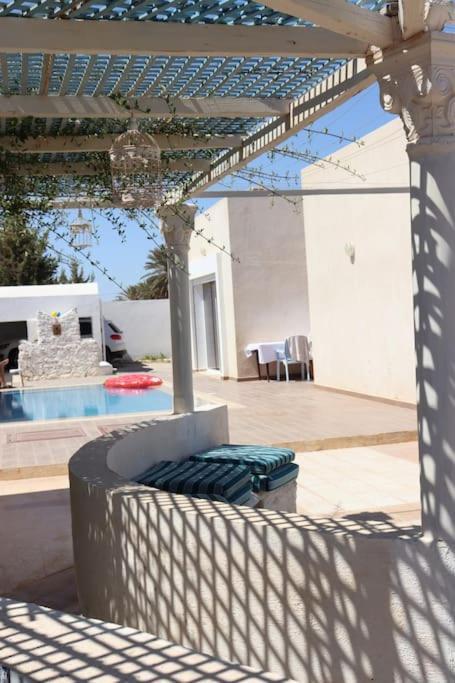 Vill La Reine Jerba Avec Piscine Villa El Guecheine Екстериор снимка